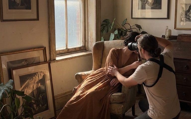 Portrait Photography Masterclass: Posing, Light & Psychology